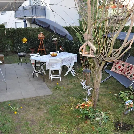 Gardenoasisberlinairport Schönefeld